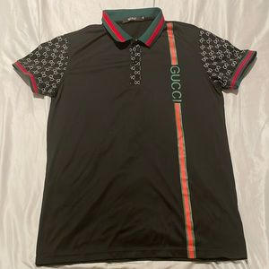 Black- gucci t-shirt size: medium